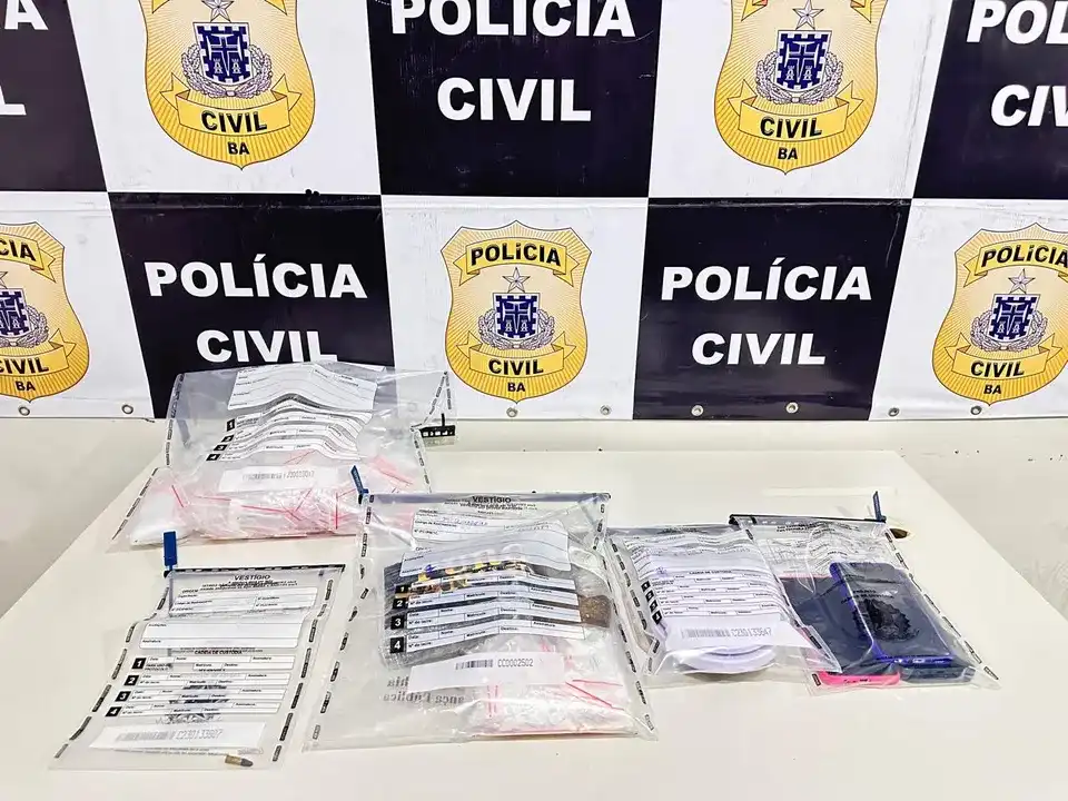 Imagem de Homens são presos por tráfico de drogas no interior da Bahia
